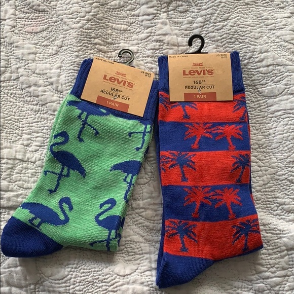 Levi's Other - SummerTime 2/ Pair Levi’s Socks 🌴